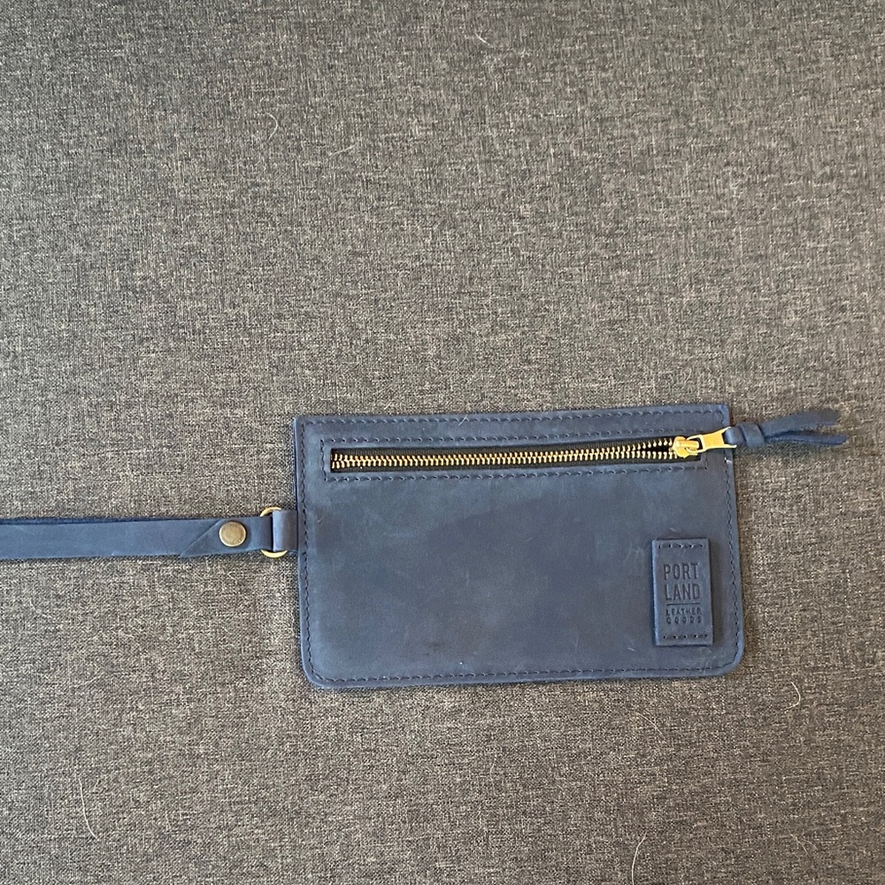 Portland Leather Adriana Pouch